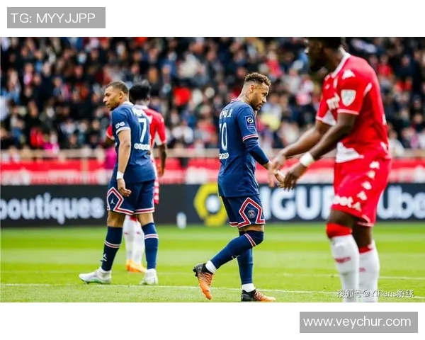 法甲焦点对决：巴黎圣日耳曼能否打破摩纳哥克星魔咒